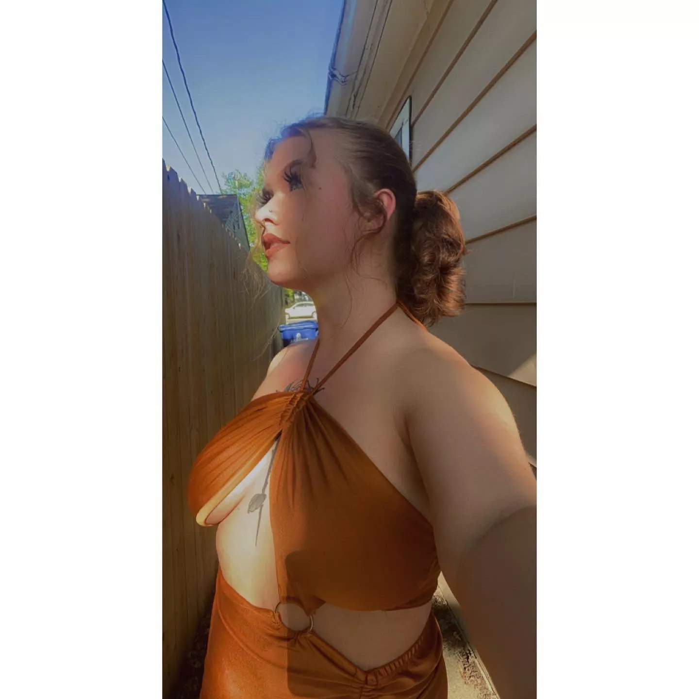 take my dress off.. 💋