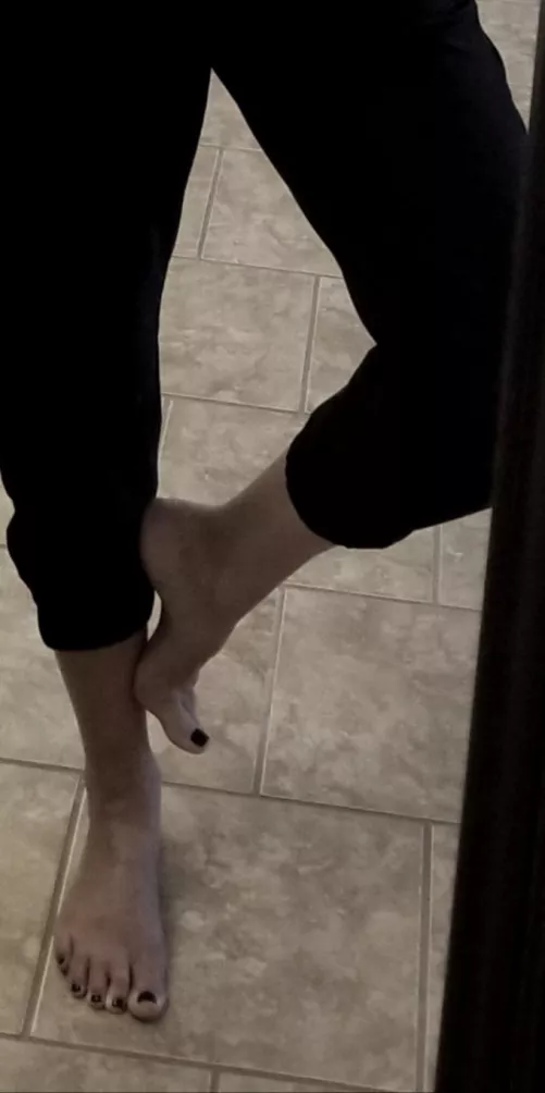 Taking a peek in the mirror...