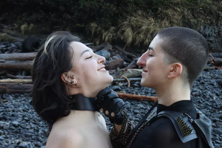 taming a happily collared pet 🥰✨️