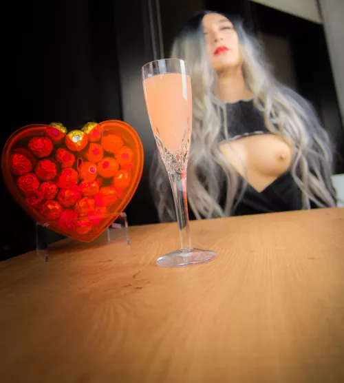 thankyou for showing me around the building, you can come to my apartment at any time so I can give you these kind of gifts😈