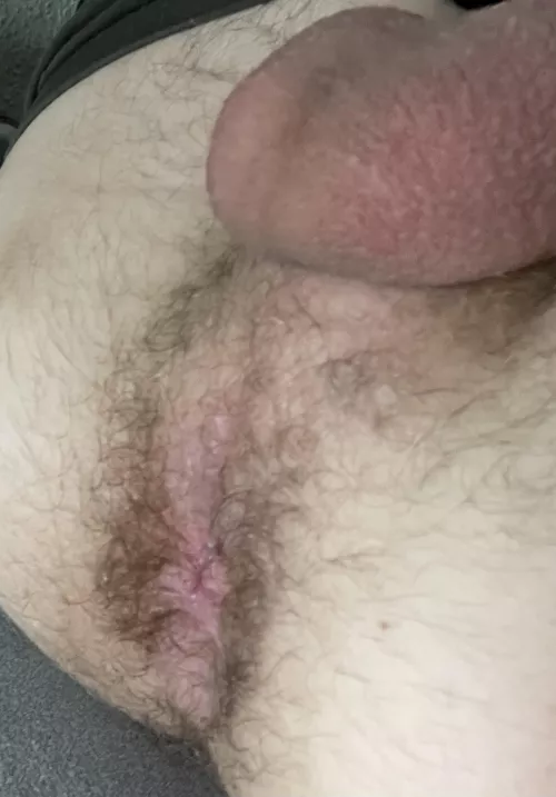 That 23yrs old ass will get fucked today by a nice hung arab 😏