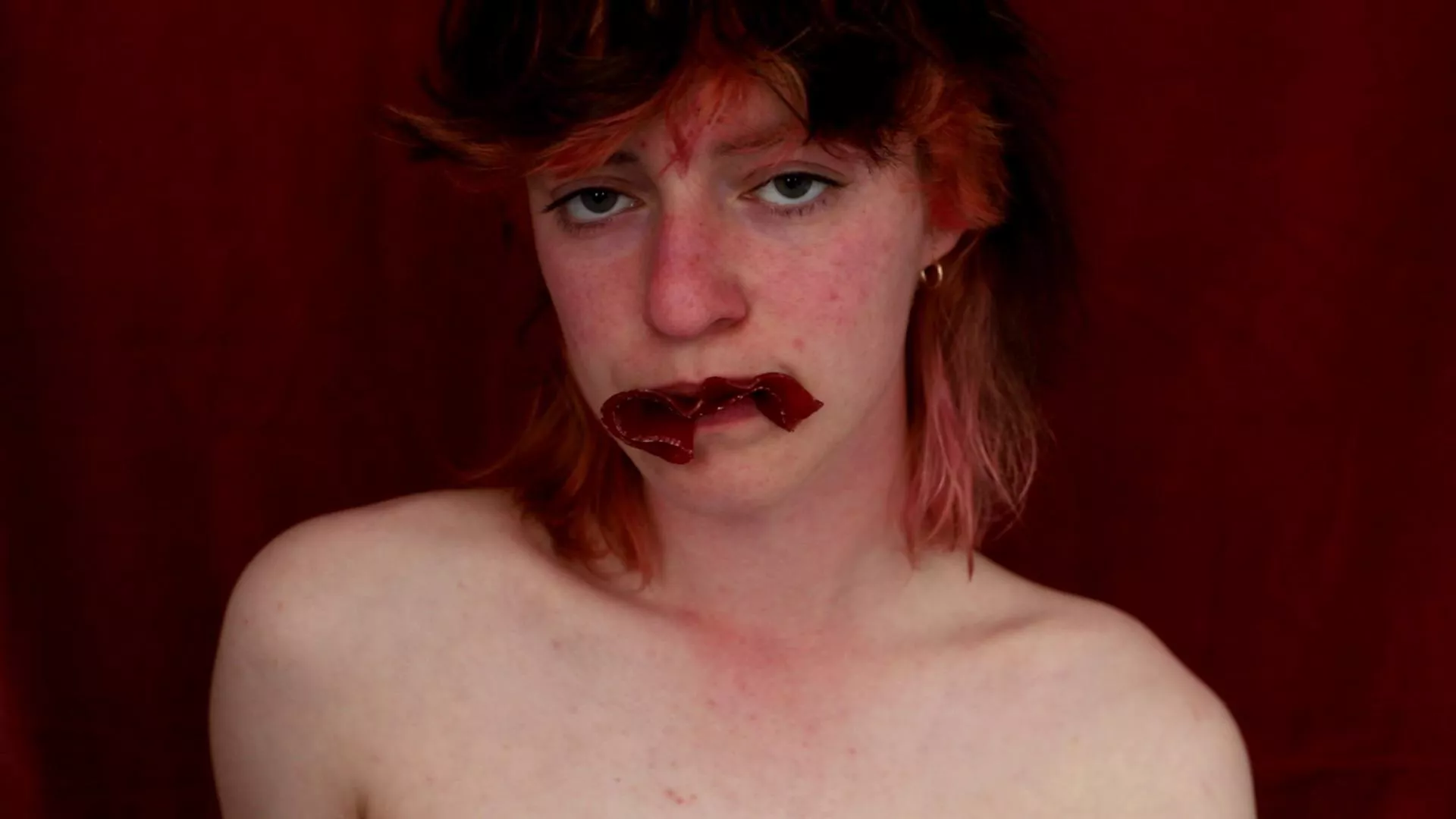 That picture was part of a nude photoshoot, first time playing with red background ❤️