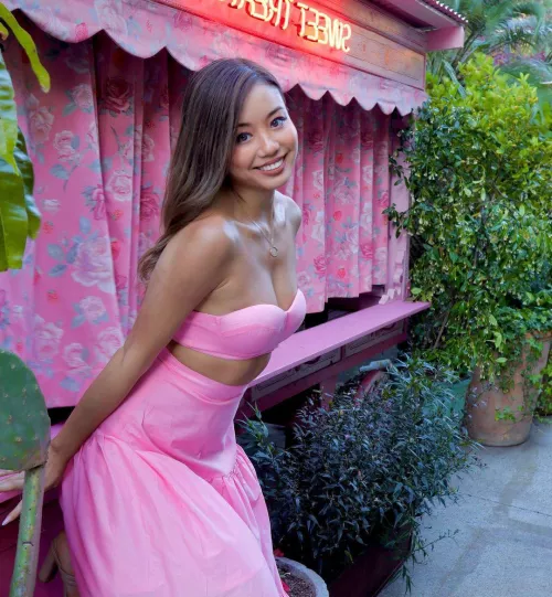 The bride won’t be happy to see her