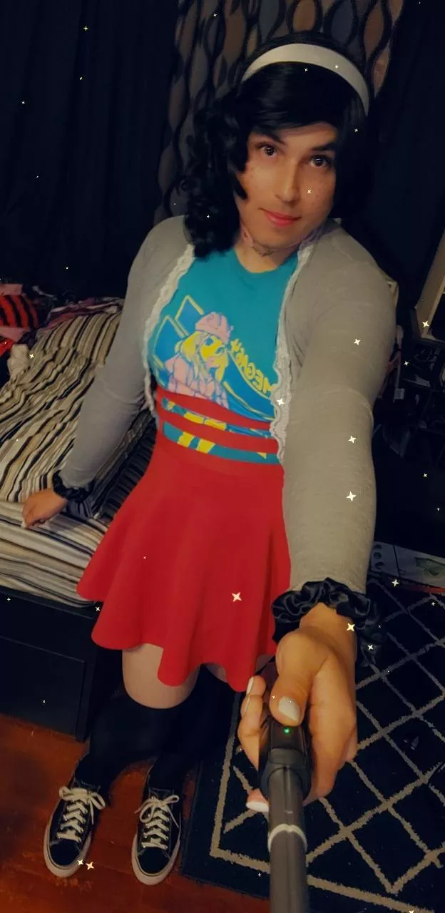 The struggle of wanting to dress up cute but never having enough time is real😖