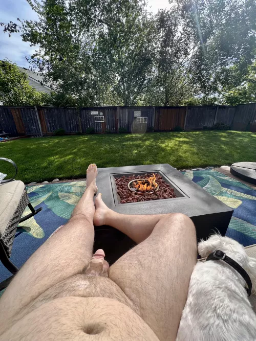 The weather is finally nice enough to be able to enjoy some naked time by the morning fire. So ready for #nakedsummer