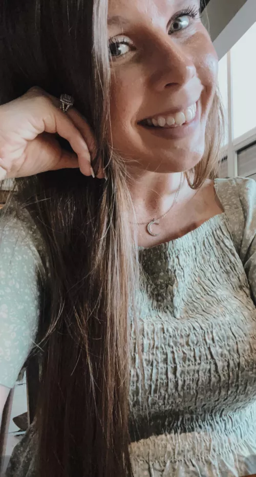 & then take me for whiskey/coke at night 🥃