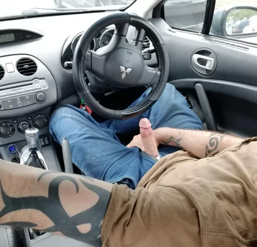 There are so many people in the parking lot today!