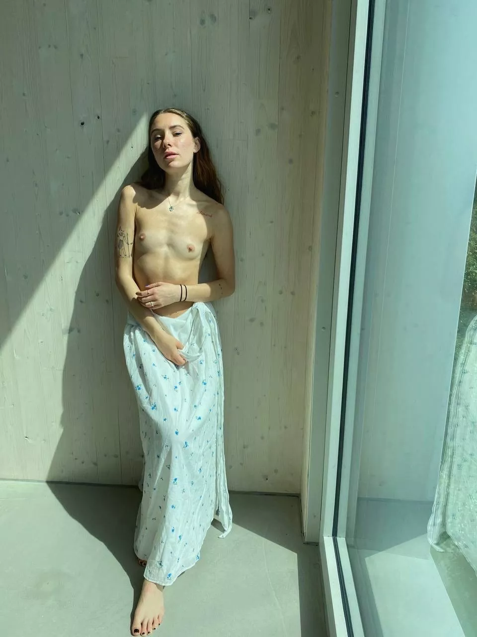 These boobs want an oil massage These boobs want an oil massage