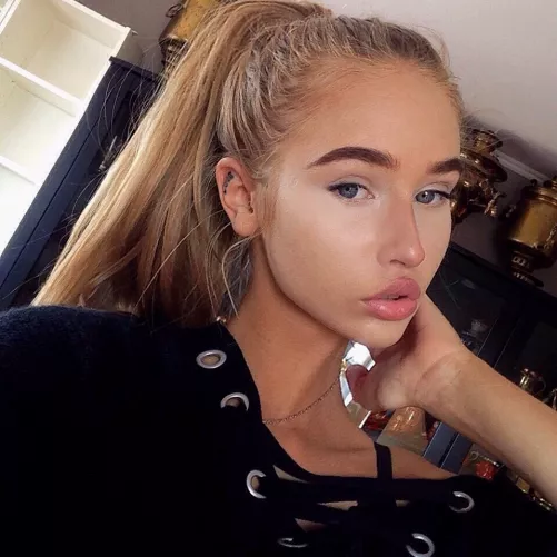 These clothes are getting in the way! 😉