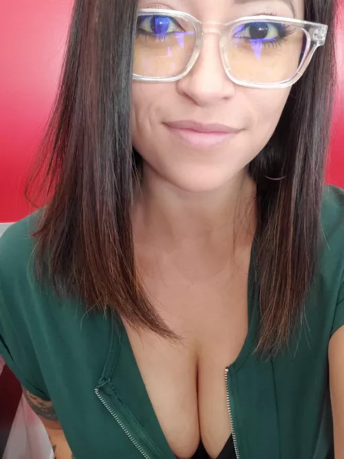 💋 Thinking of the naughty weekend ahead 😈