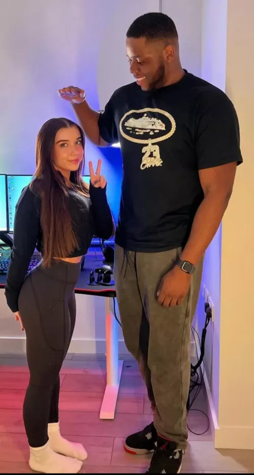 THIS BIG BLACK MAN IS GONNA FUCK THE SHIT OUT OF MY GF😡😡