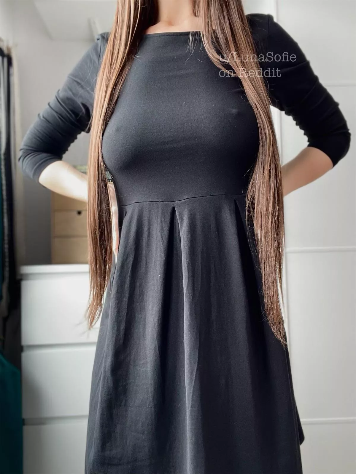 This dress looks so innocent 😇