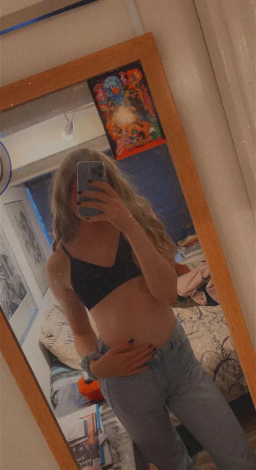 THIS DUMMY FINALLY STARTED HRT 🥰🦆