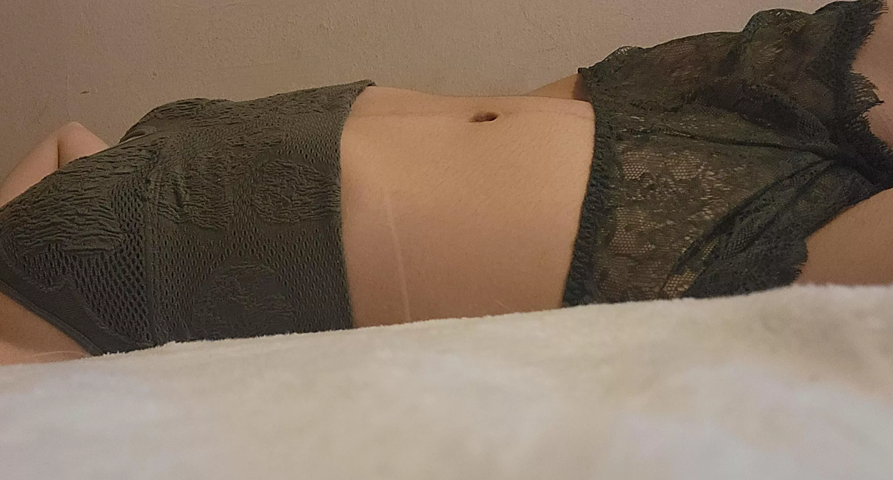 This girl is cute and little ☺️