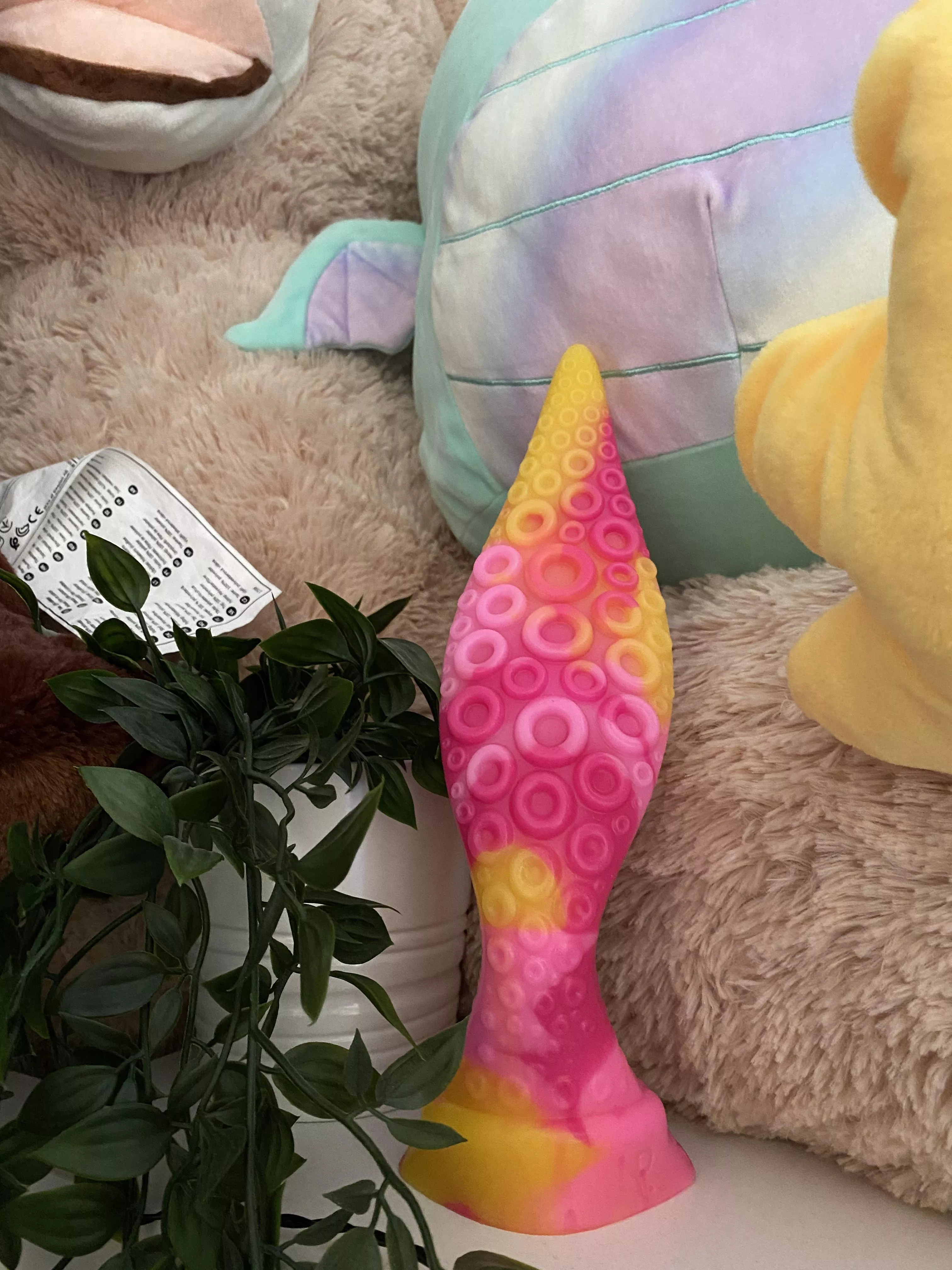 This is Dutch! My first ever fantasy toy, yay! I got it from Phreak Club. I’ve tried to use it once but couldn’t get it all in. It was loads wider than expected and I’m not used to toys this size!