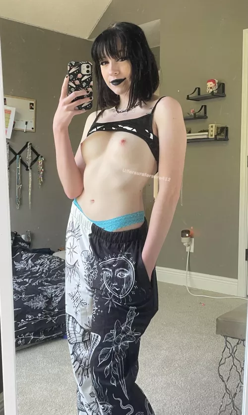 Tiny but I’m need of a suck - can you help?