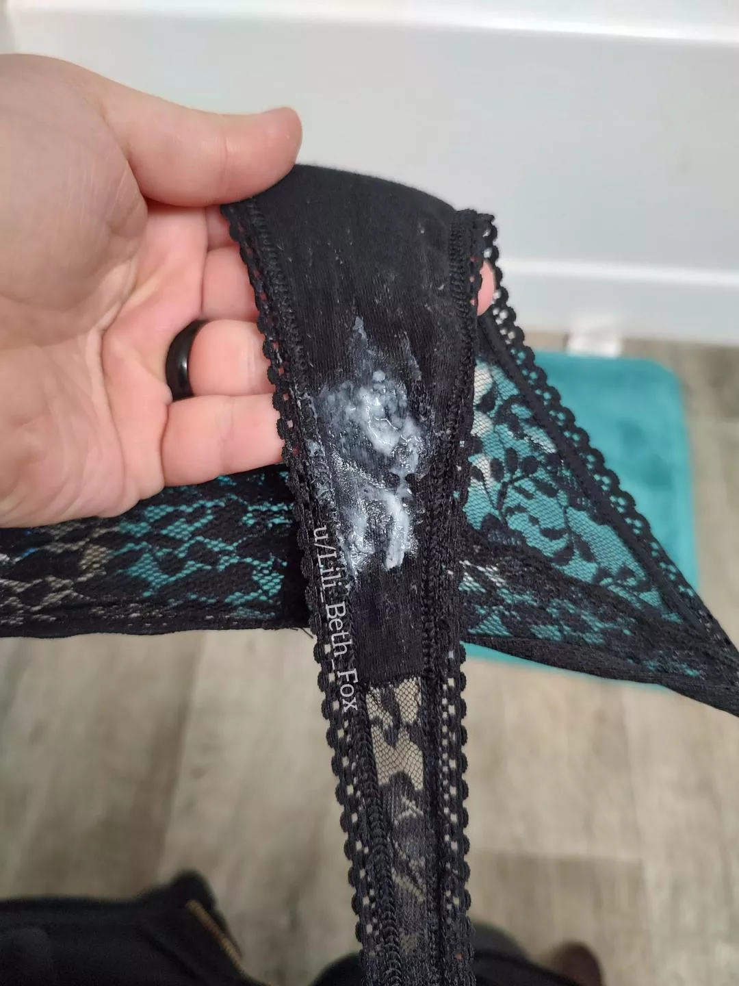 Today's tiny black thong is catching it all! ❤️ DMs open
