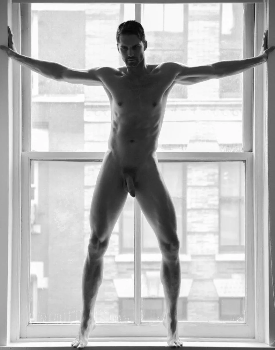 “Tomas Skoloudik” …