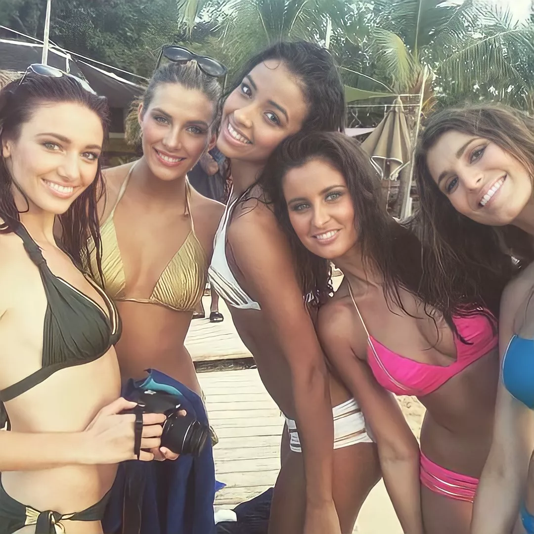 Top Tier group of [5] french girls