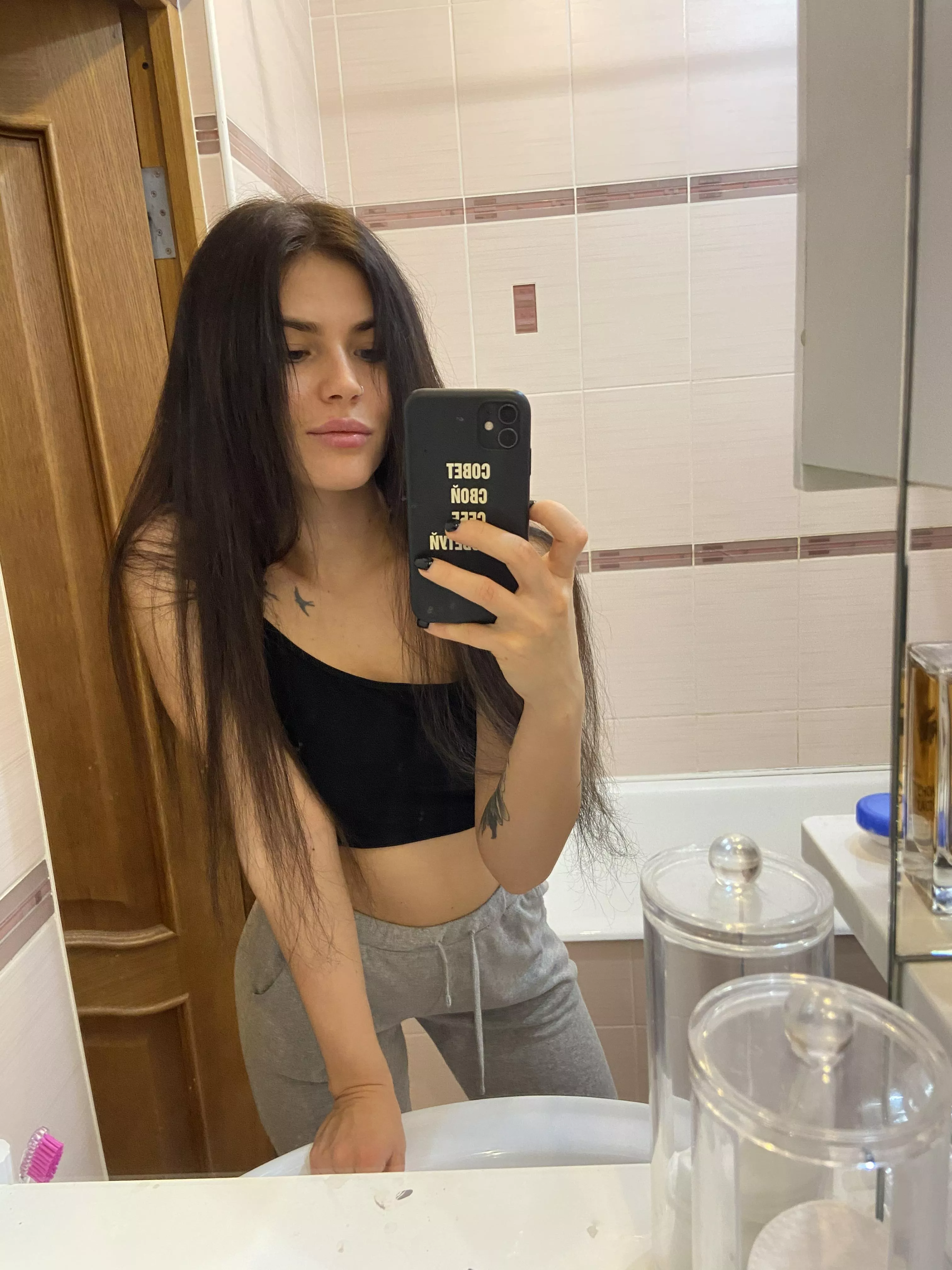 Touch every part of me😈