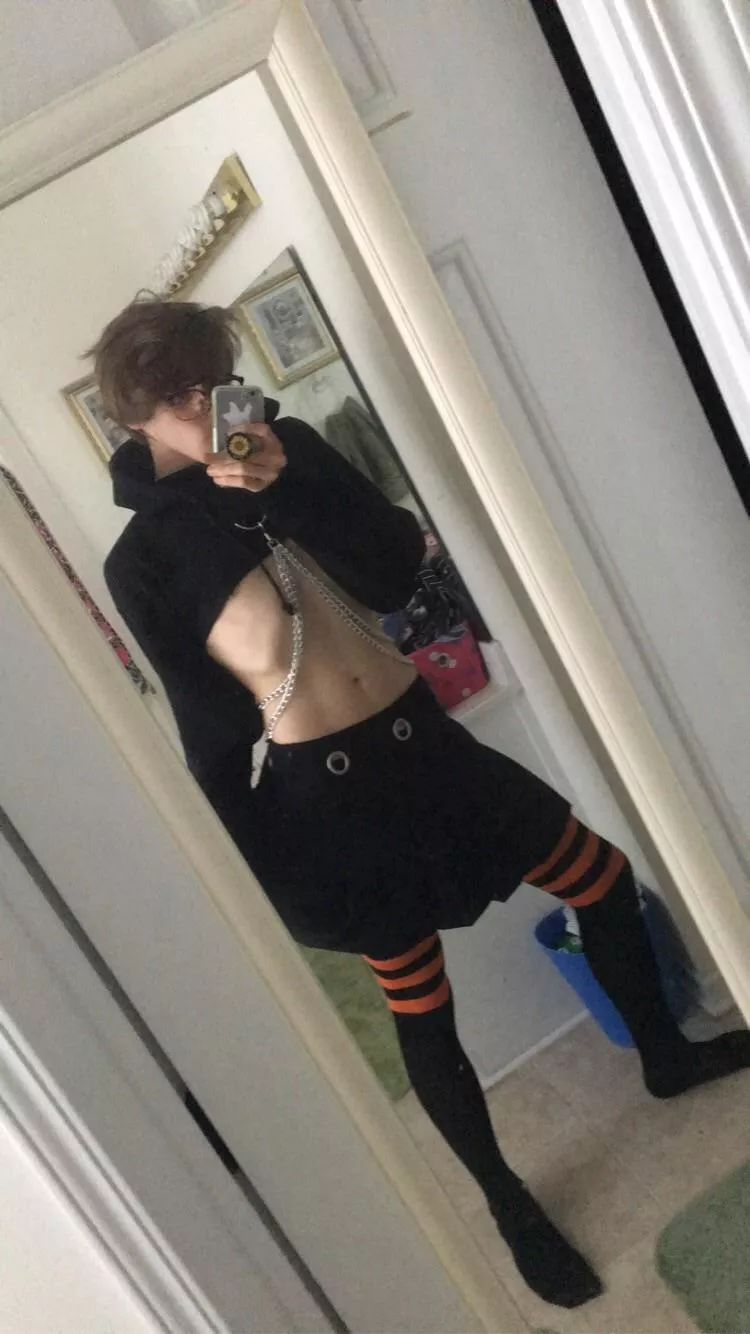 Trash goblin👠🤰