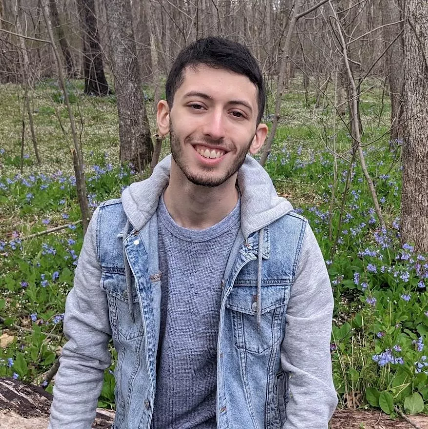 Two years ago my selfie game was like a middle-aged dad but now I'm learning to be more photogenic. I'm finally consistently taking photos that I like! Two years ago my selfie game was like a middle-aged dad but now I'm learning to be more photogenic. I'm finally consistently taking photos that I like!