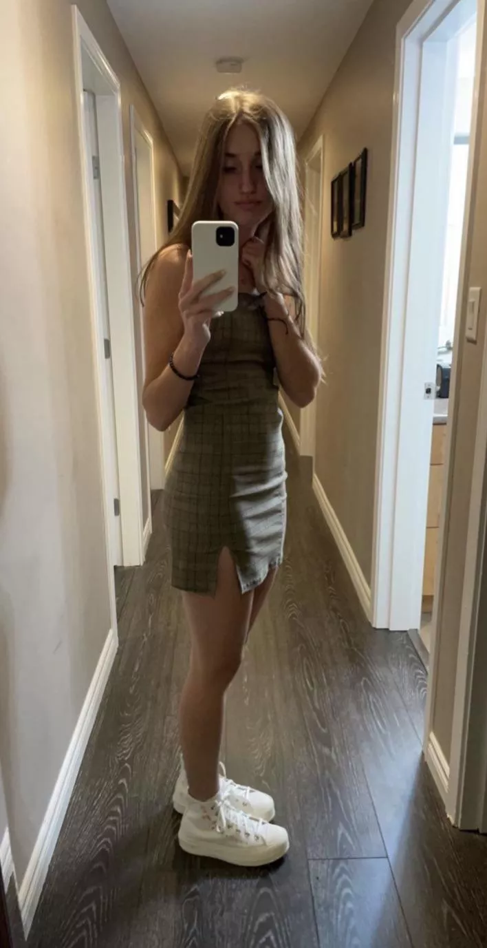 Upvote for a thong pic?