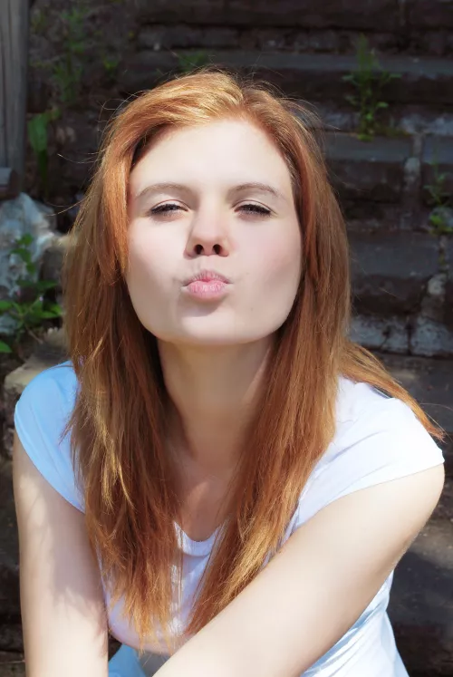 use my gf and put your dick on her. make dick tribute or jerk vid