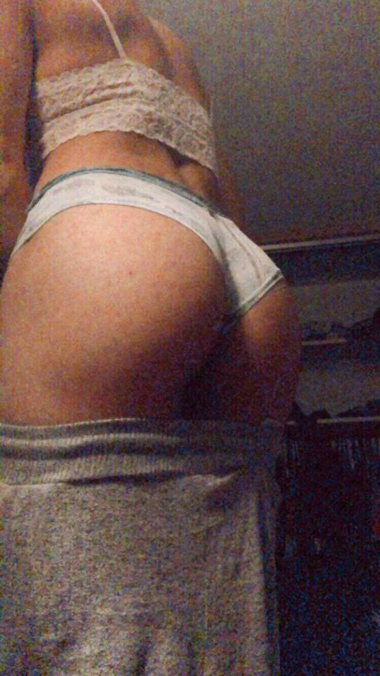 Used to be a jock on the football team, now look at me! Used to be a jock on the football team, now look at me!