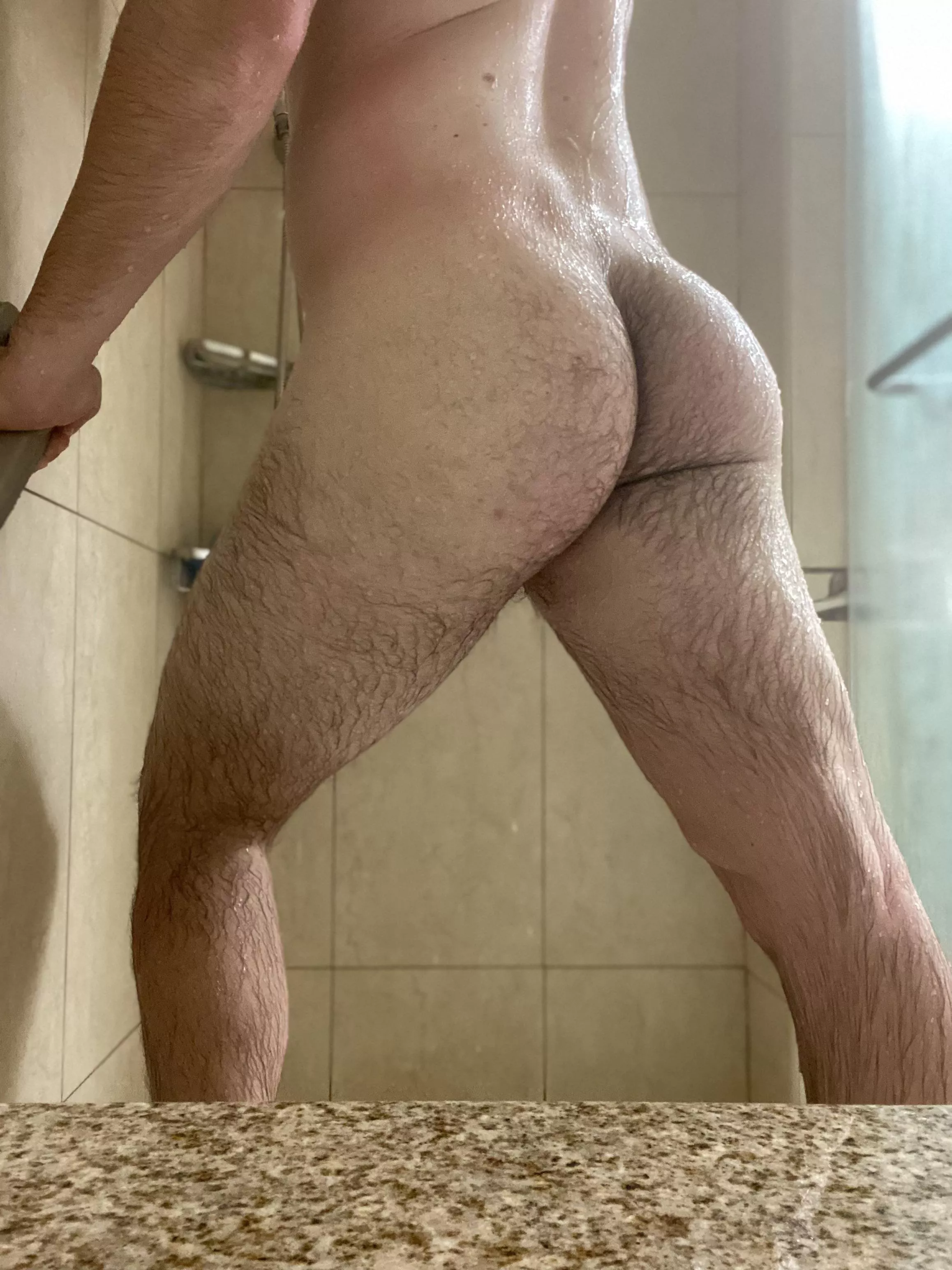Vacation ass pics>>