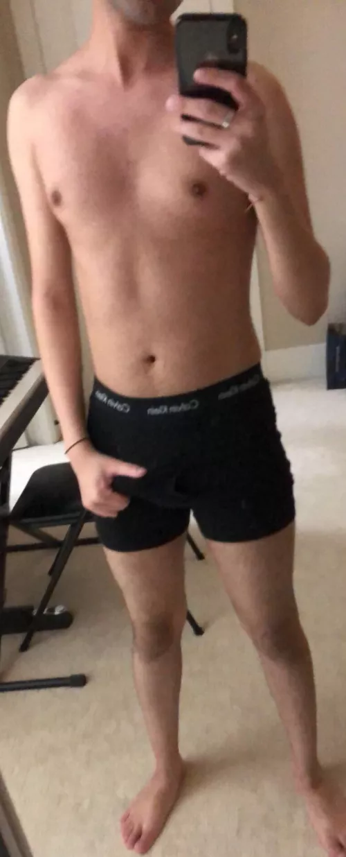 Vers sub/dom guy looking for fit verbal guys ;) hmu