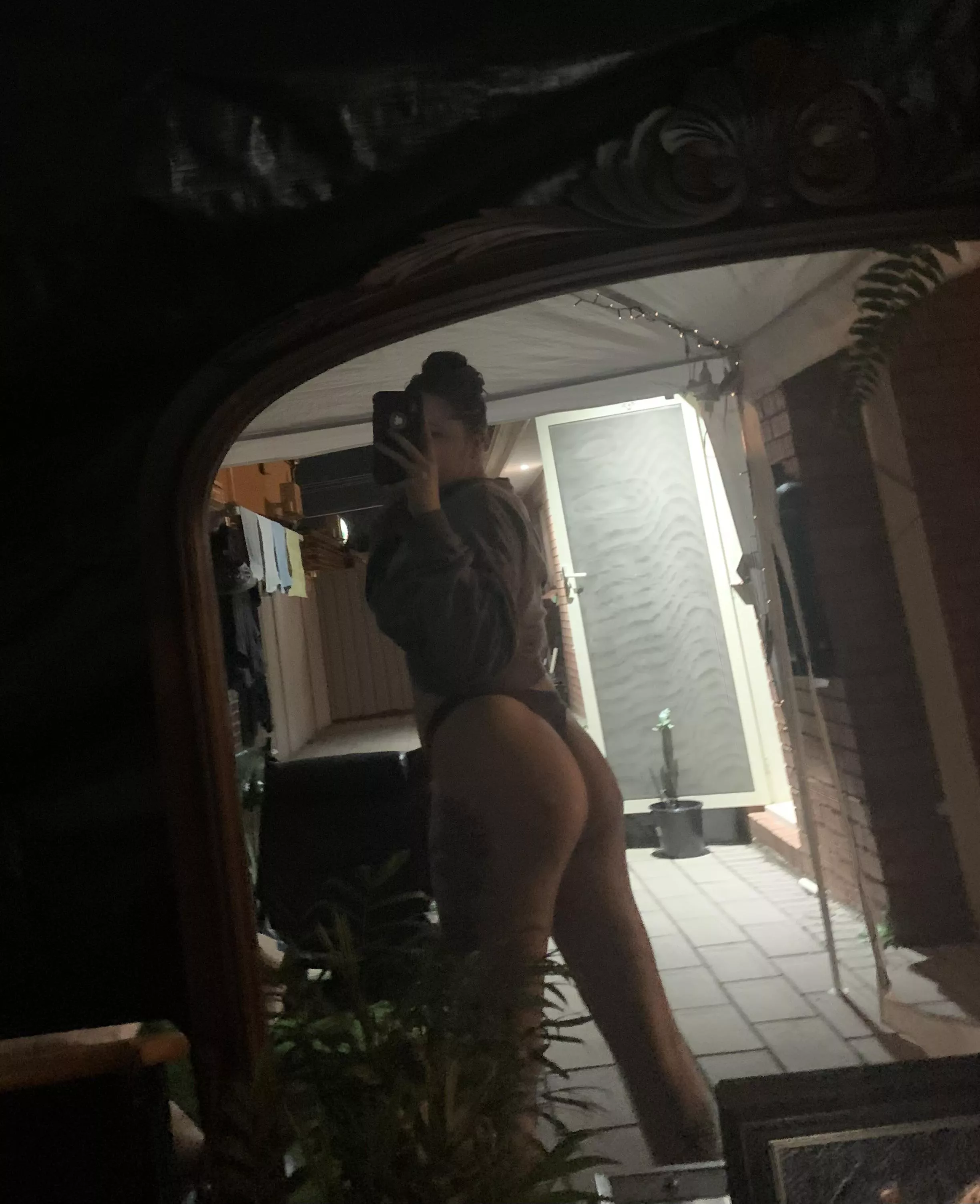 wake up to me 🥰 (22 f)