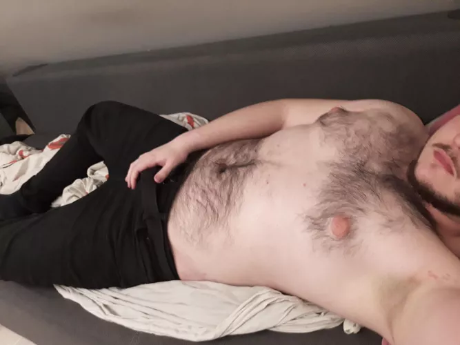 Wanna be buds? dm me ;)