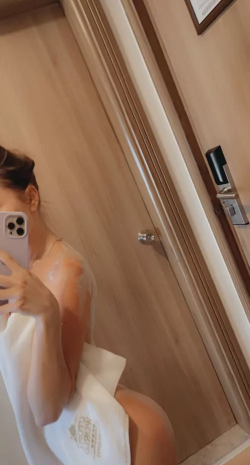 Wanna come over and study anatomy together?😛