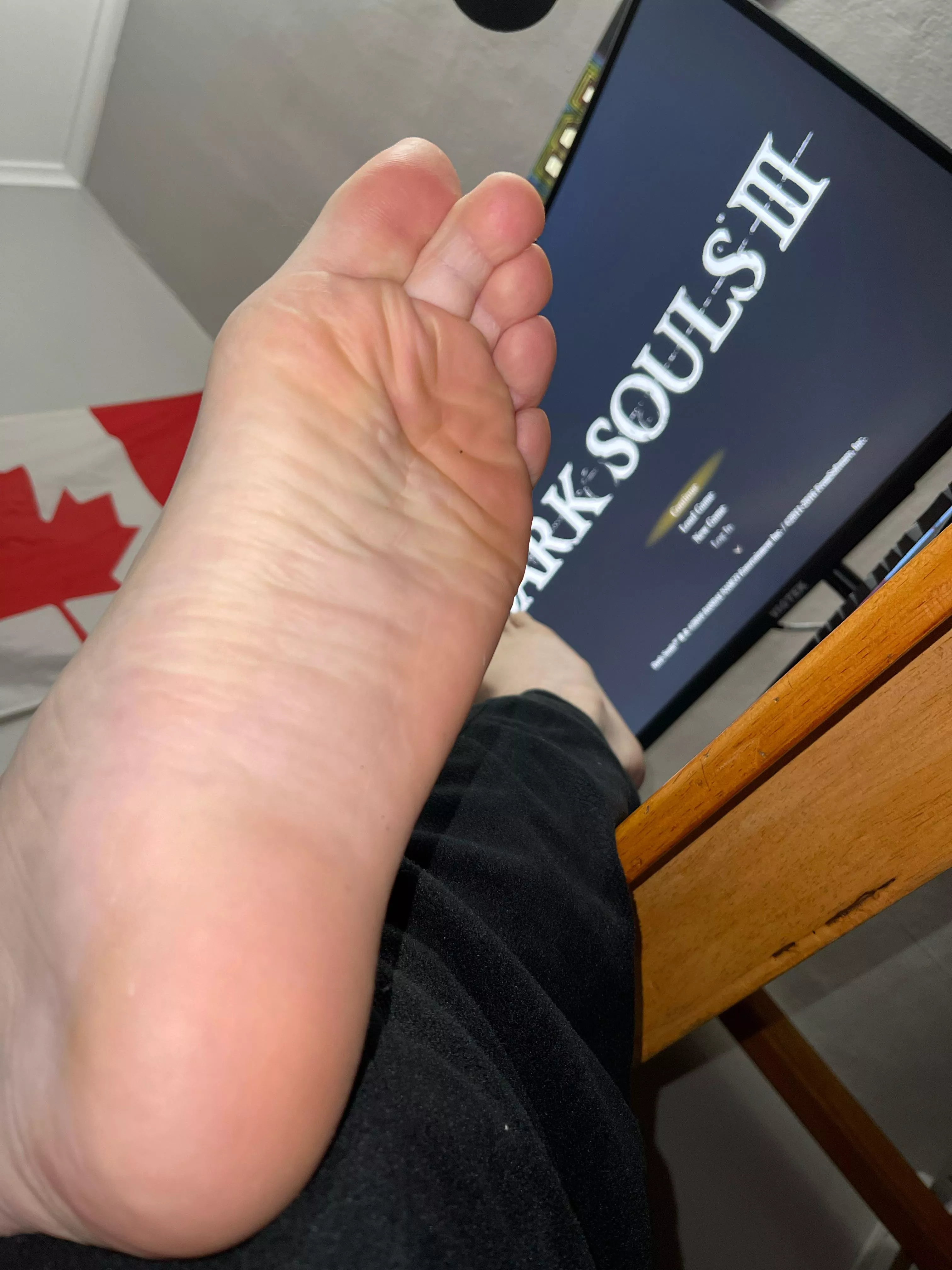 Wanna rub these with lotion while I play?? Wanna rub these with lotion while I play??