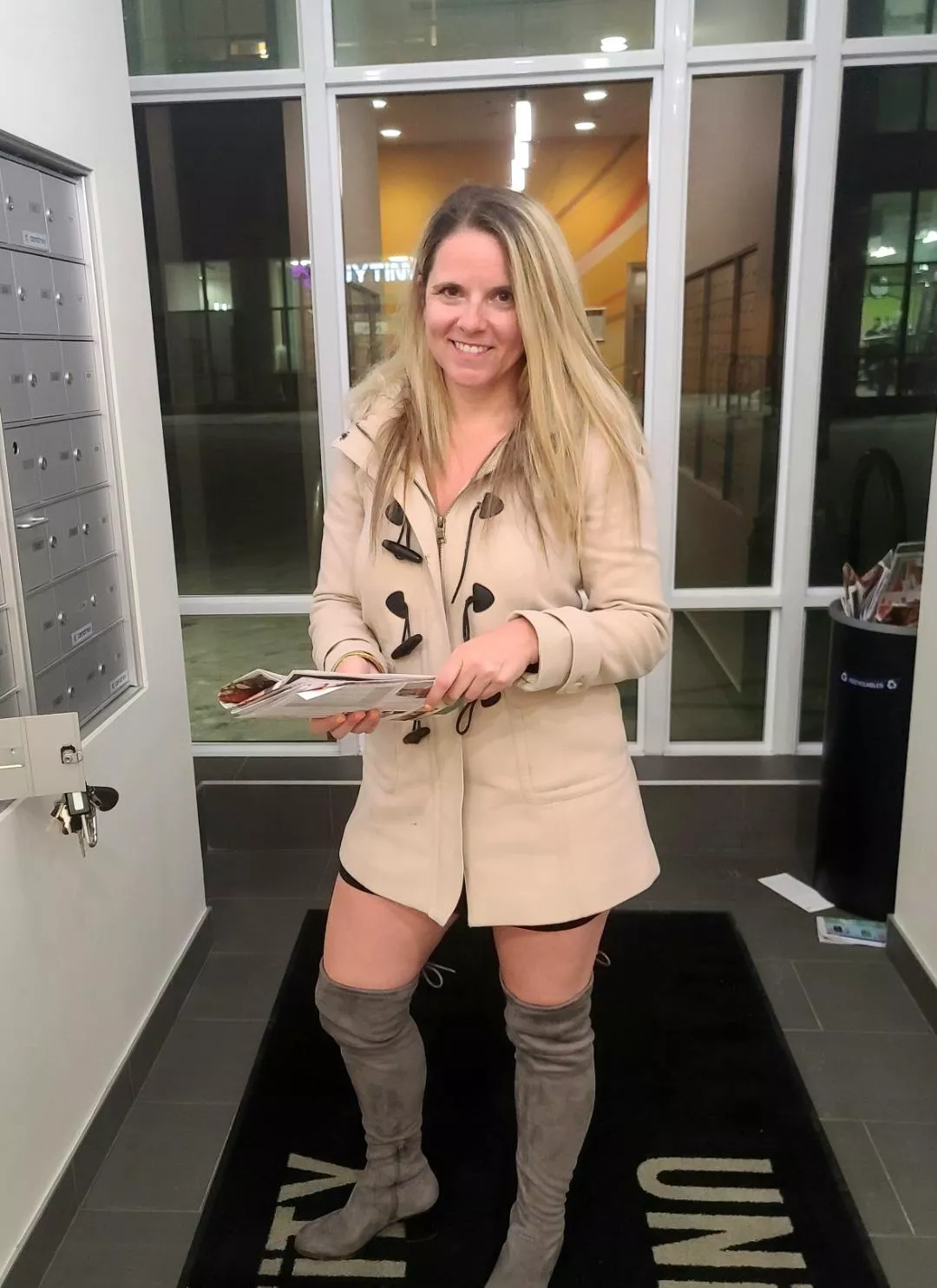 wanna see all my nudes and sex? only 4.99, no ppv, no pay msg's, all included!!