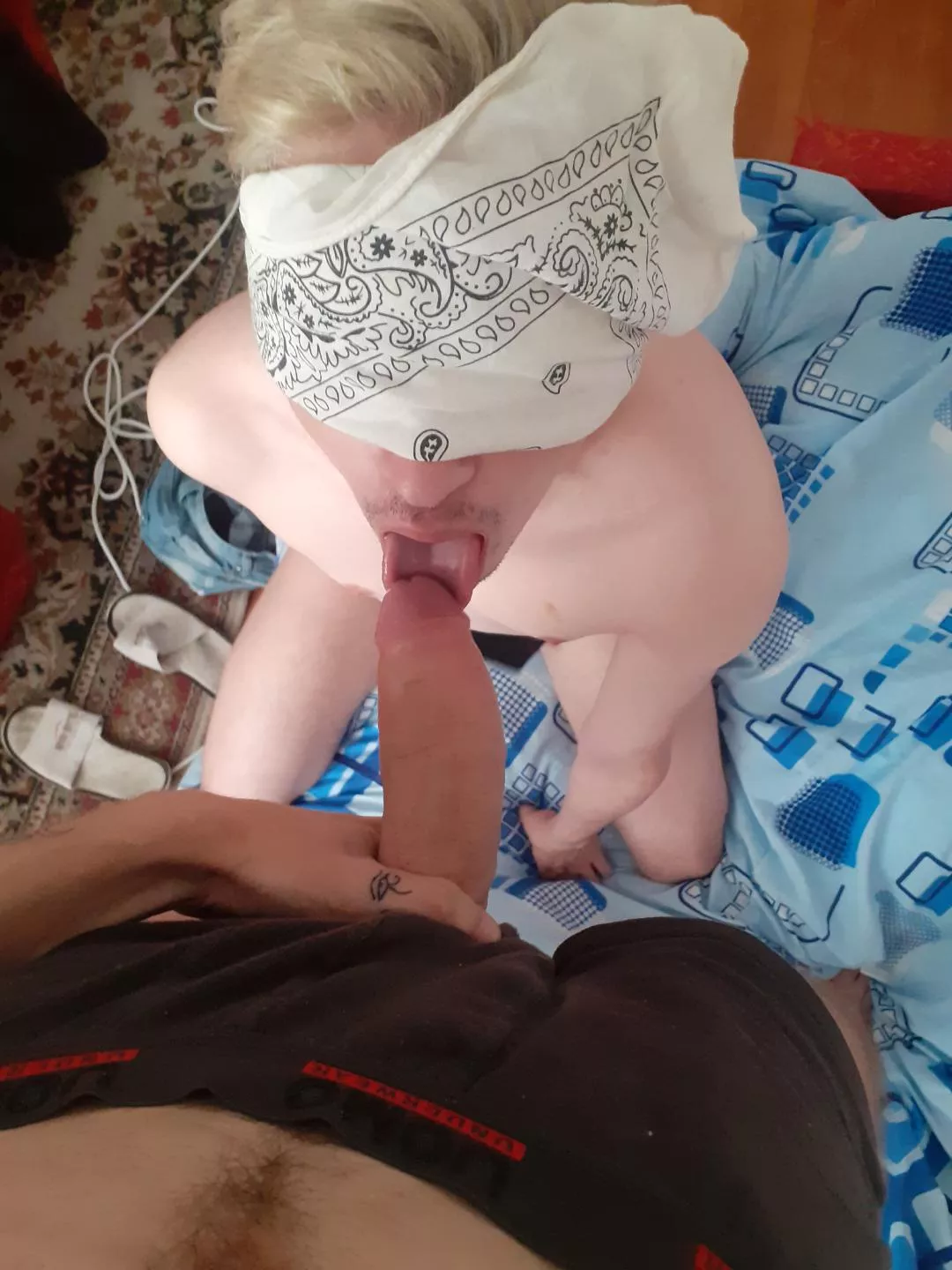 wanna see how he struggled? 😈