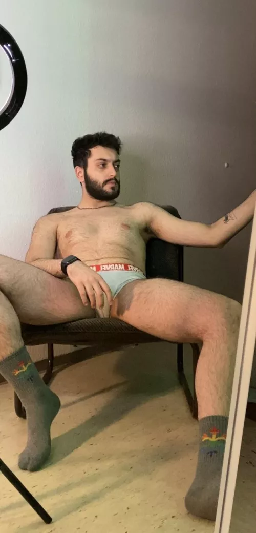 Wanna take a seat?💦