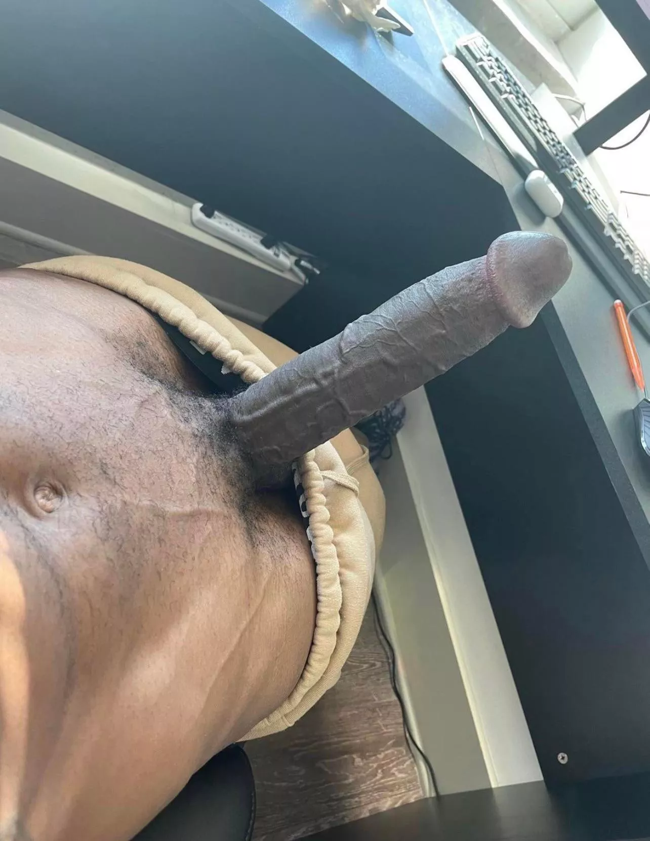 Wanna trade ladies?? Guys don’t fucking inbox me!!