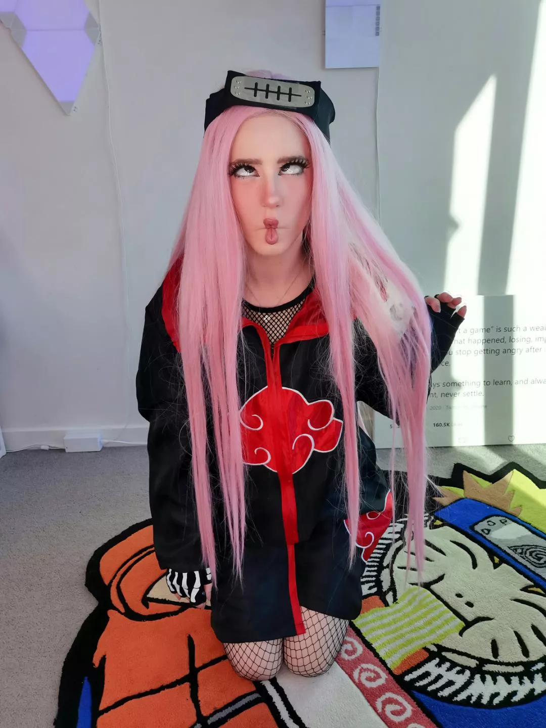 wanna watch anime and chill? πβ¨ wanna watch anime and chill? πβ¨