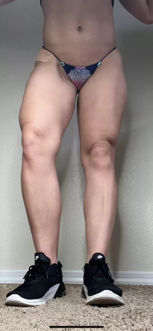 Want my strong legs around your face?