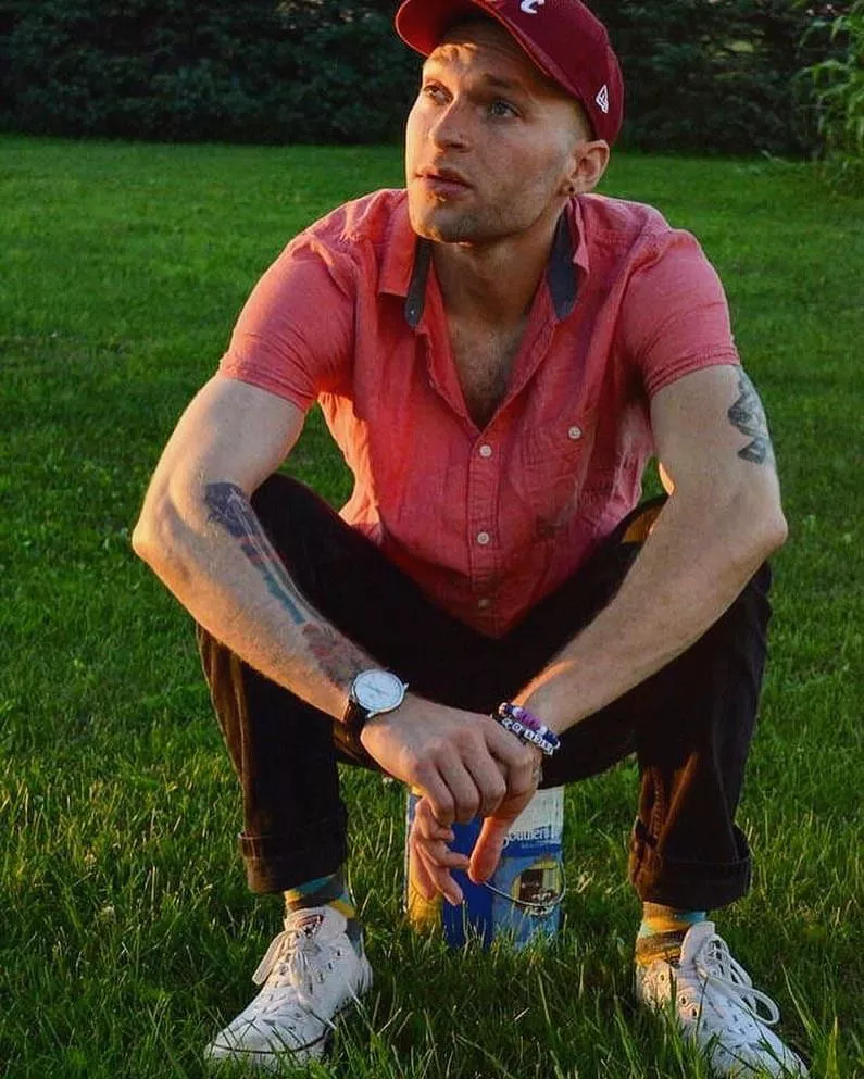 want to go on a picnic with me? :) want to go on a picnic with me? :)