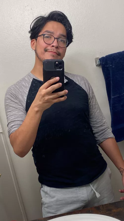 Want to say hi ππ½