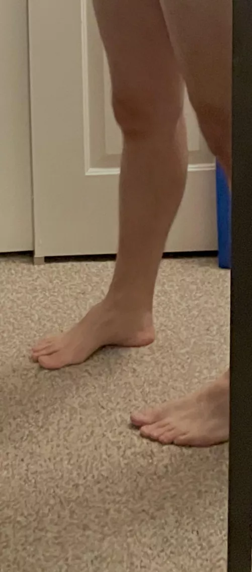 Was feeling myself the other night in my undies 🥵