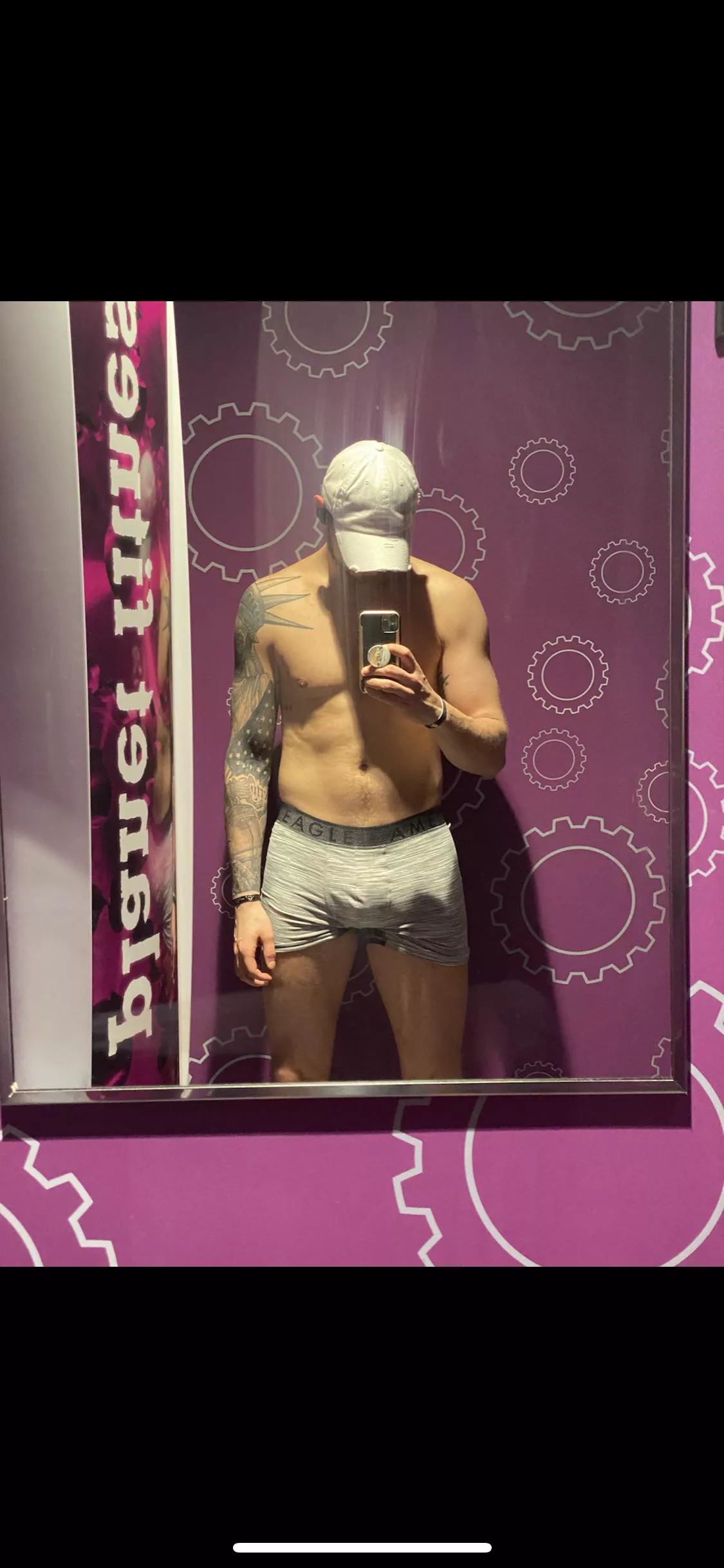 We always start [M]ondays with arms 💪🏽 what better way to start the week😉