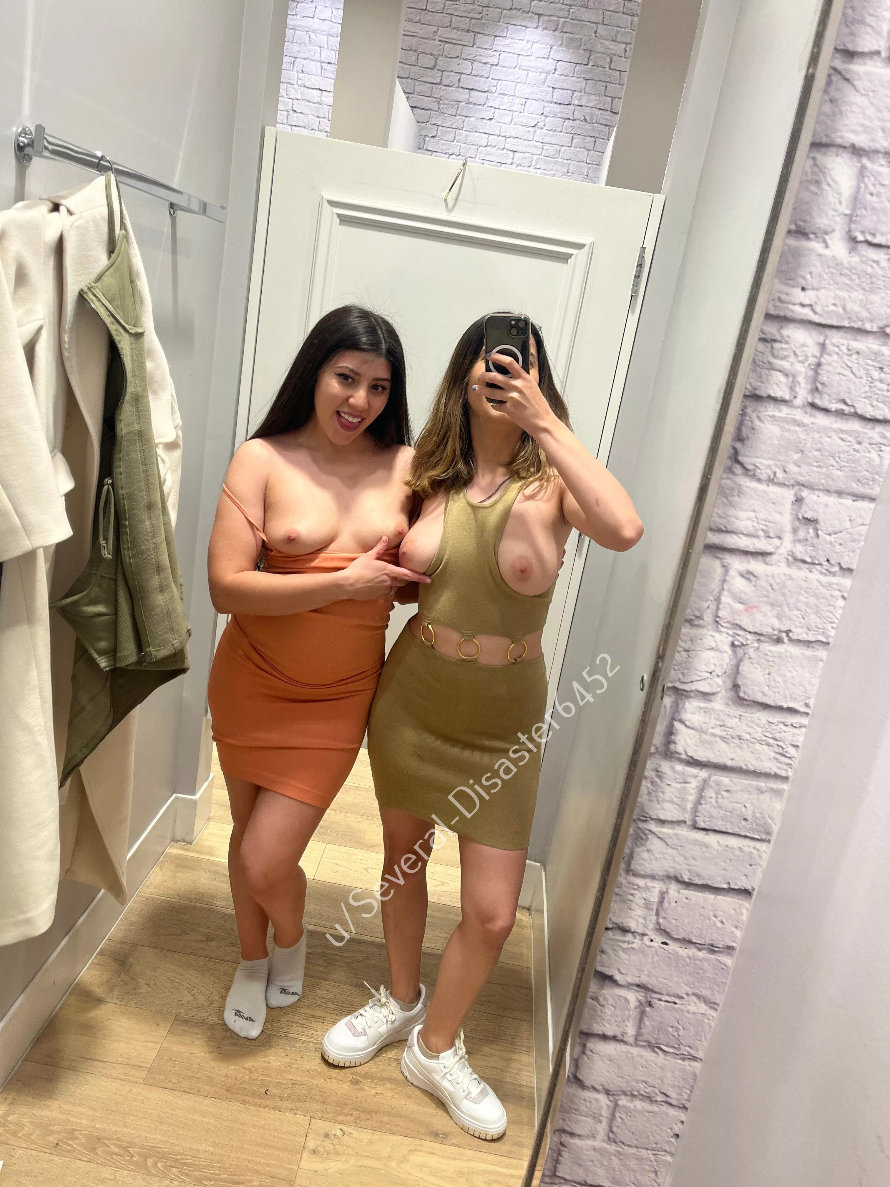 We were dirty dirty with Kourtney yesterday at mall. We flashed, we masturbated at public š It was tons of fun! We were dirty dirty with Kourtney yesterday at mall. We flashed, we masturbated at public š It was tons of fun!