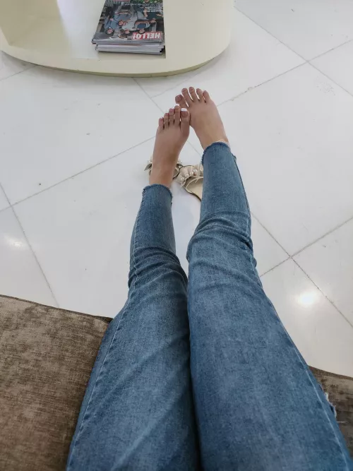 Wearing long jeans today ☺️