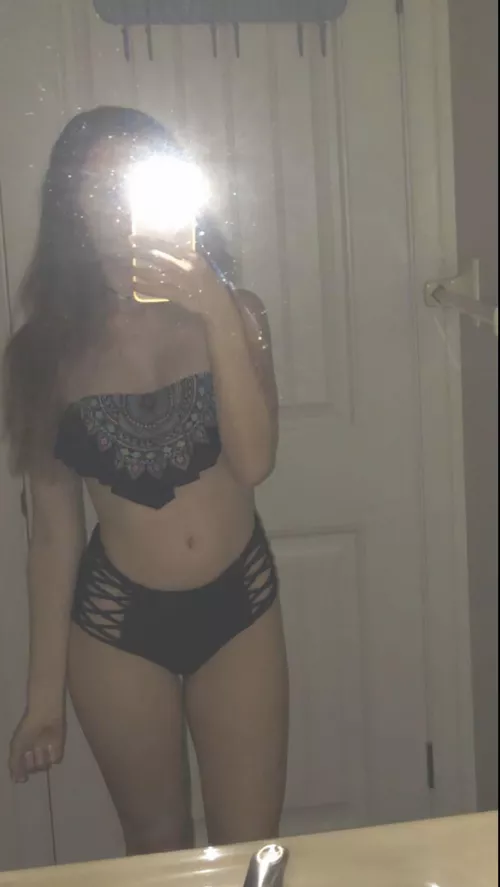 Weathers finally warming up. It’s nice to show off again 😜💕