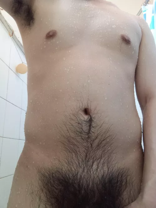 Wet pubes