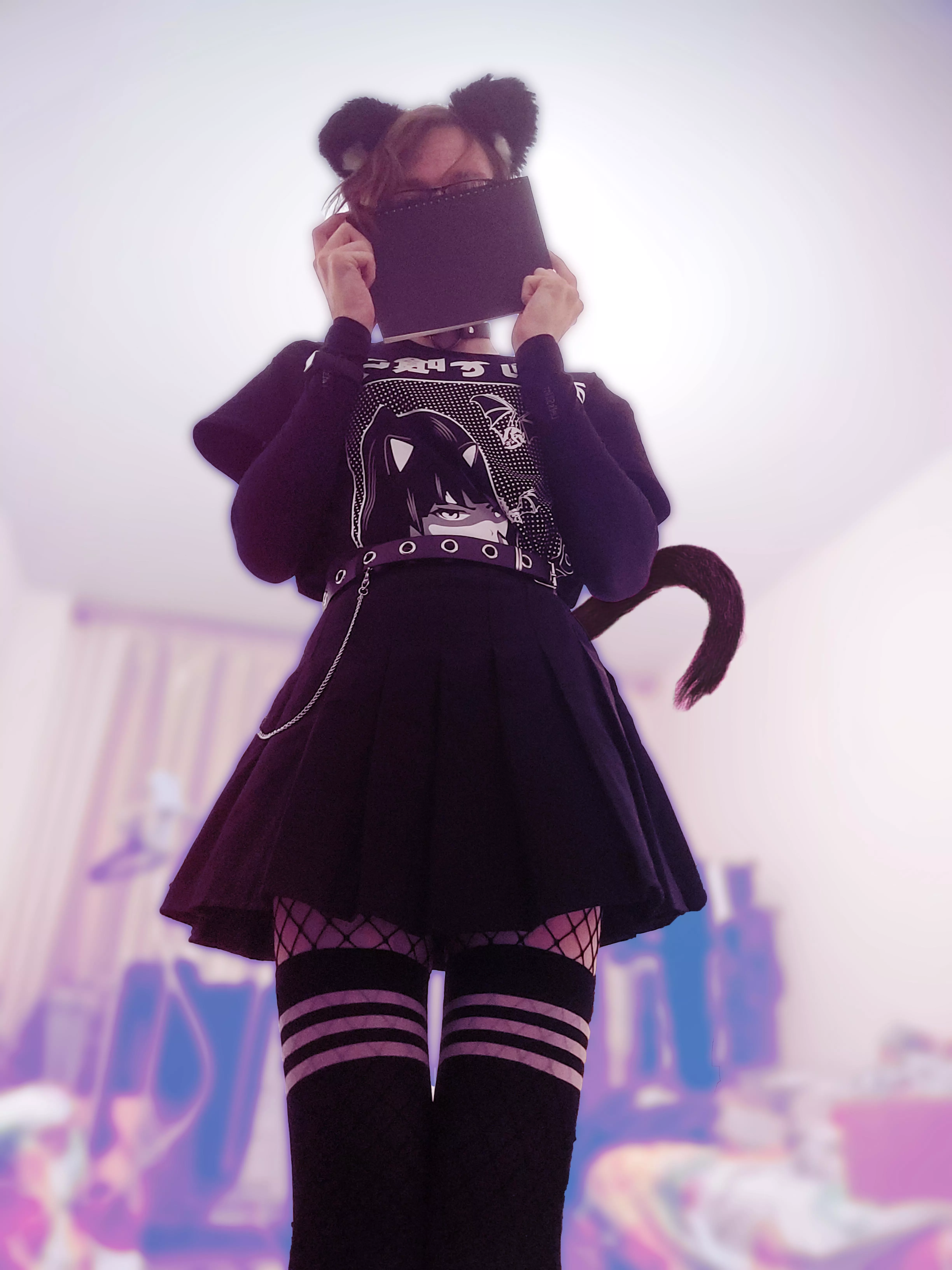 what about some catboys in neon lights? 🟦😻🟪